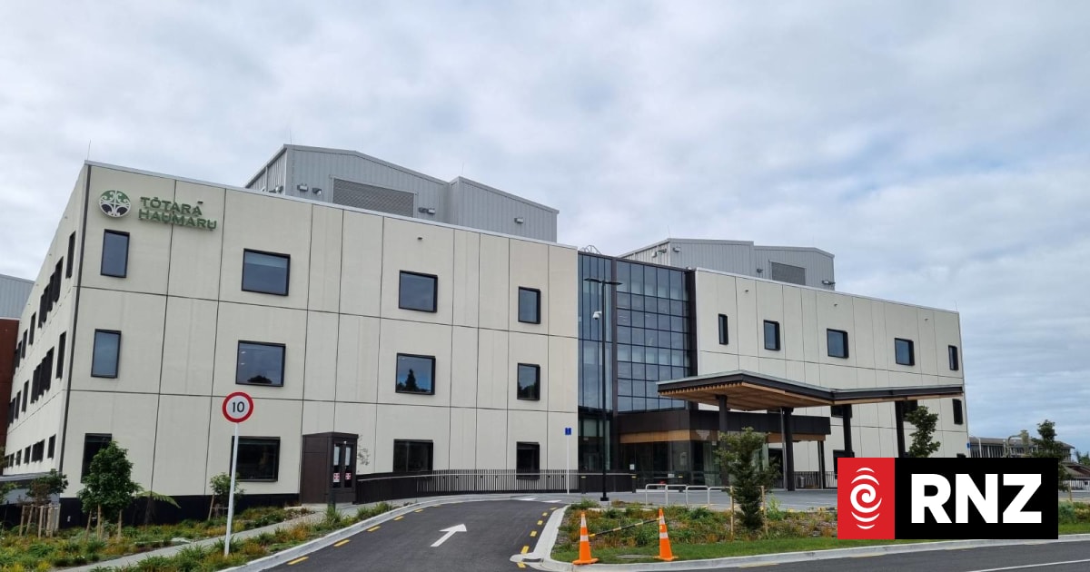 New Auckland surgical building cannot open due to lack of staff | RNZ