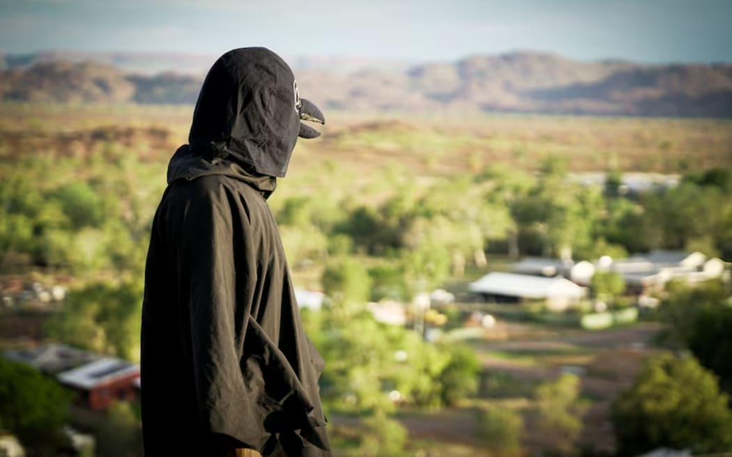 The Wangkarnal crow has its origins in the creation stories of the Gija people of the East Kimberley region.