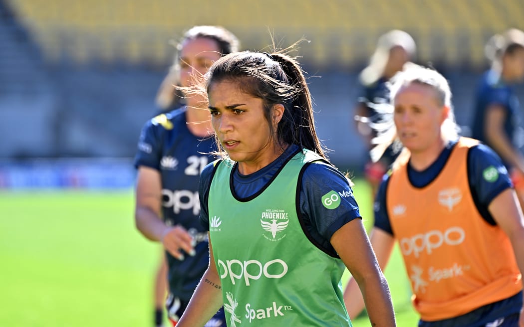 Phoenix midfielder Chloe Knott.