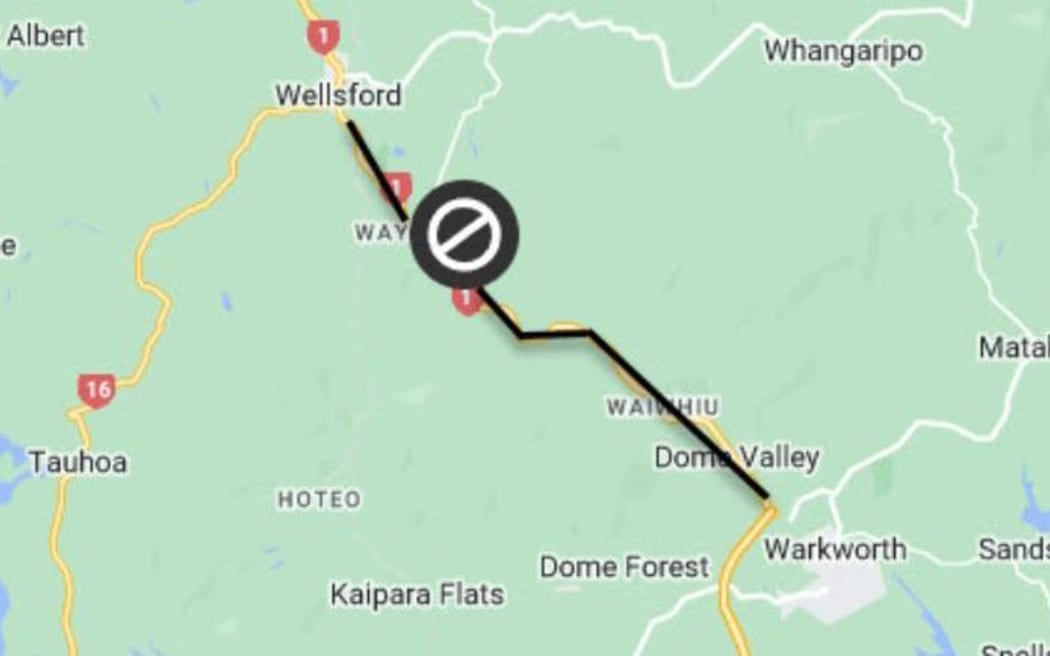 State Highway 1 through the Dome Valley was closed by a rockfall on 28 June 2023.