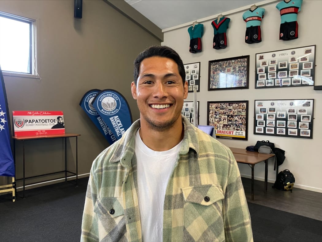 League turned union man Roger Tuivasa-Sheck is backing the two-day drive-thru at the south Auckland league club this week.