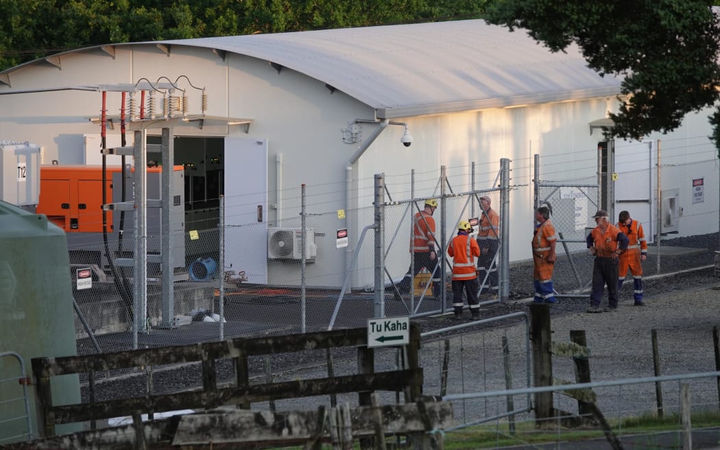 Top Energy workers at Kaikohe substation.