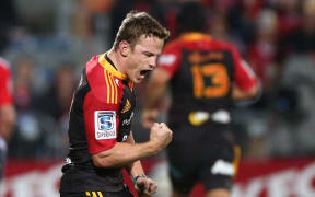 Brad Weber scored a try three minutes from time in a frantic finish to deny the Jaguares a comeback victory as Super Rugby made its debut in Argentina.