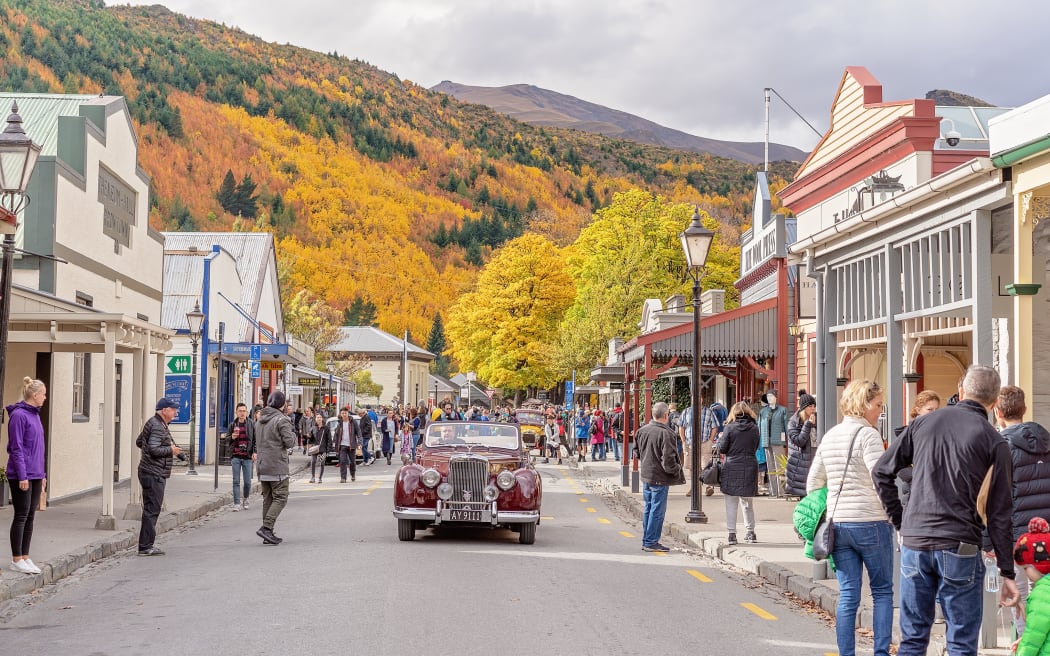 Tourists flock to Arrowtown for the Akura Arrowtown Autumn Festival 19th to 25th April 2018.