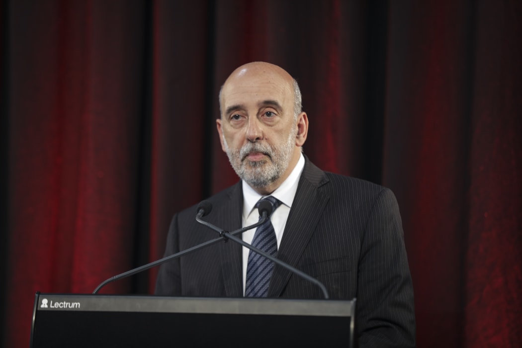 Gabriel Makhlouf, Secretary of the Treasury. Half Year Economic and Fiscal Update 2017.