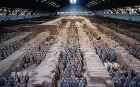 The hangar-like covering of the ranks of terracotta warriors.
