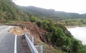 Slip on road to Mathura Dam