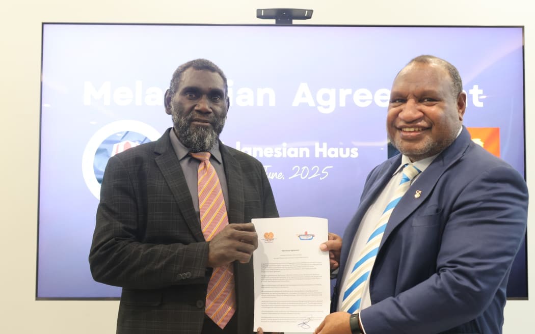 The Autonomous Bougainville Government President Ishmael Toroama, left, and PNG Prime Minister James Marape signed the Melanesian Agreement on Thursday. 26 June 2025.