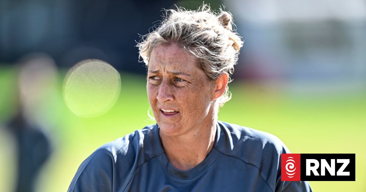 Sophie Devine’s record cricket contract can’t disguise a stubborn pay ...