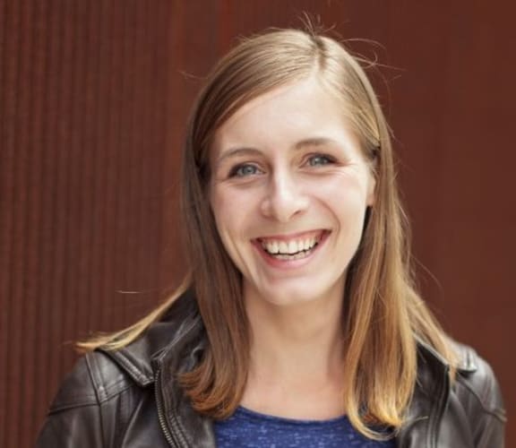 Eleanor Catton.