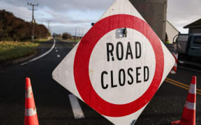 Road closed. Road closure generic. SH60.