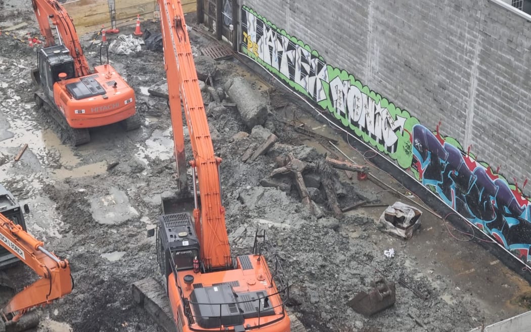 The scene of explosion at a building site in Halsey Street, Auckland CBD on 26 August 2022.