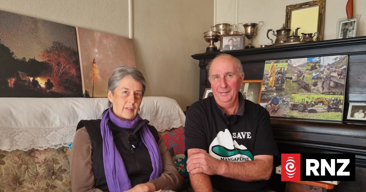 Taranaki couple want Crown to back off after land acquisition withdrawn