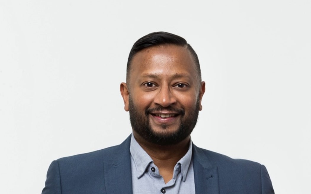 Auckland neurologist and migraine specialist, Dr Ray Bose