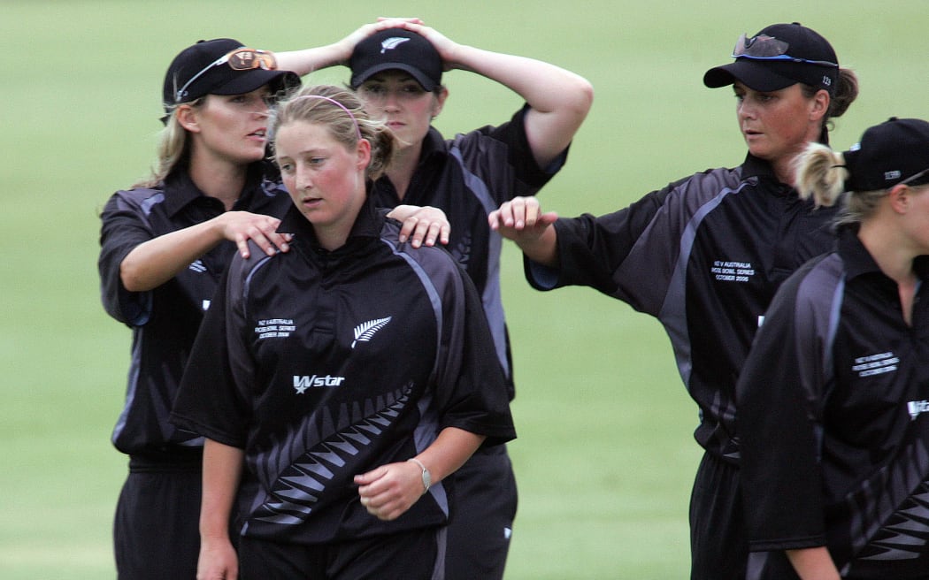 Dejected White Ferns bowler Sophie Devine after a loss to Australia in 2006.