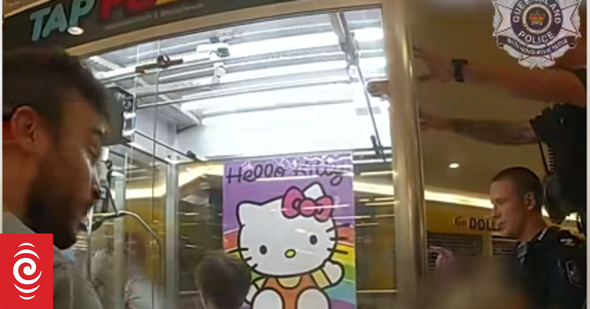 Claw and order after toddler gets stuck in toy machine - Vimarsana News