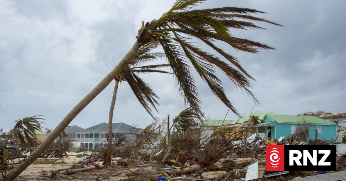 Tahiti politician inspects Irma's destruction