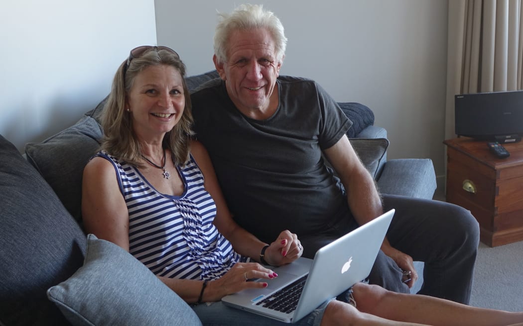 Linda Cohen and Grant Sidaway.