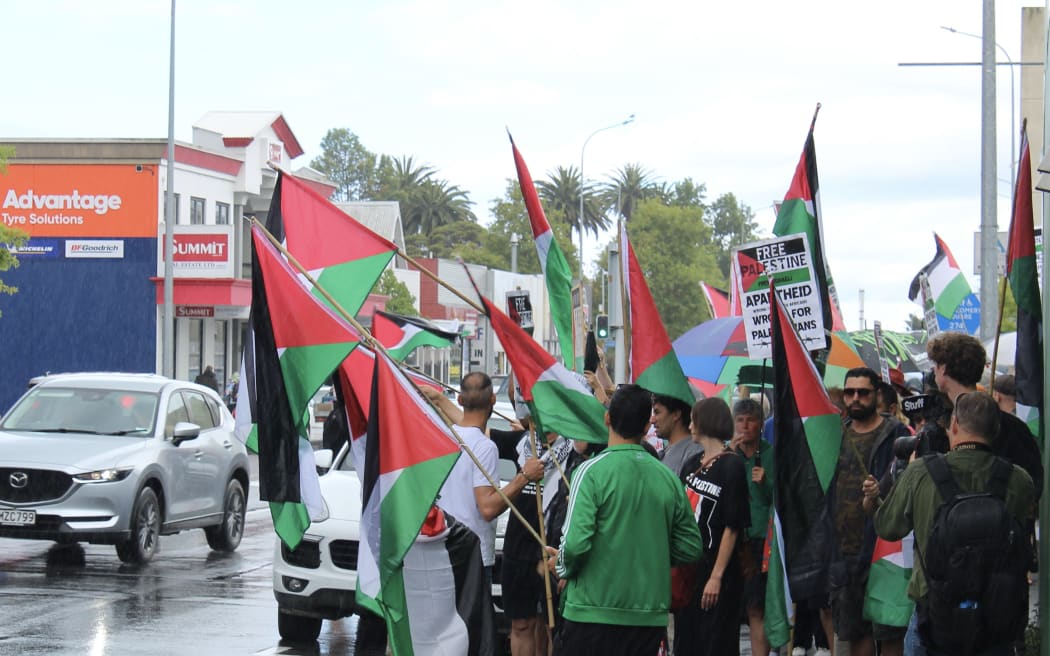 A small group of Palestinians who now call Nelson home have been holding peace rallies every Saturday in 1903 Square in Nelson calling for a ceasefire in Gaza and vowing to continue for as long as the conflict does.