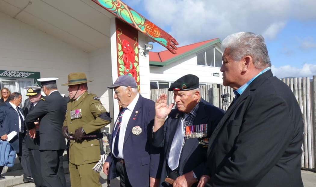 The late Māori leader Sir Graham Latimer has made his final exit from his home marae by waka, at his funeral in the Far North.