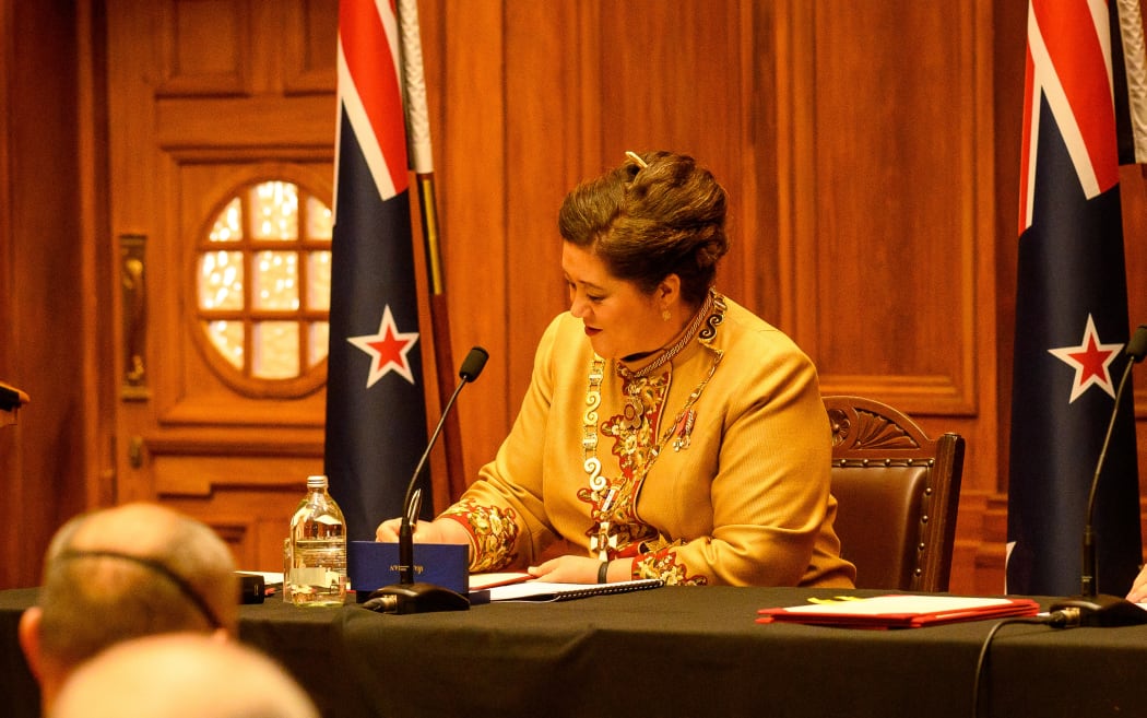 WELLINGTON, NEW ZEALAND - October 21: Dame Cindy Kiro signs the Oaths during the Swearing-in ceremony of Dame Cindy Kiro October 21, 2021 in Wellington, New Zealand.