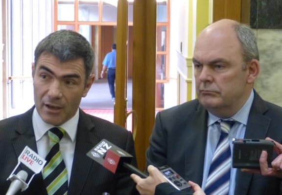 Steven Joyce, right, with Minister for Primary Industries Nathan Guy.