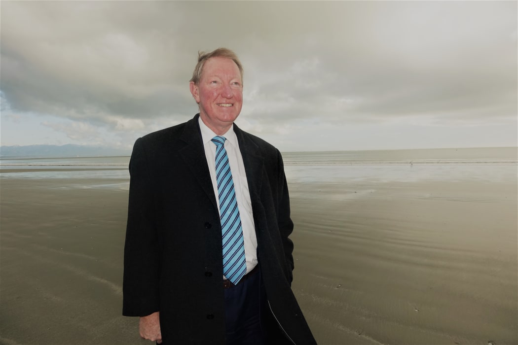 Nelson MP Dr Nick Smith on Tahunanui Beach