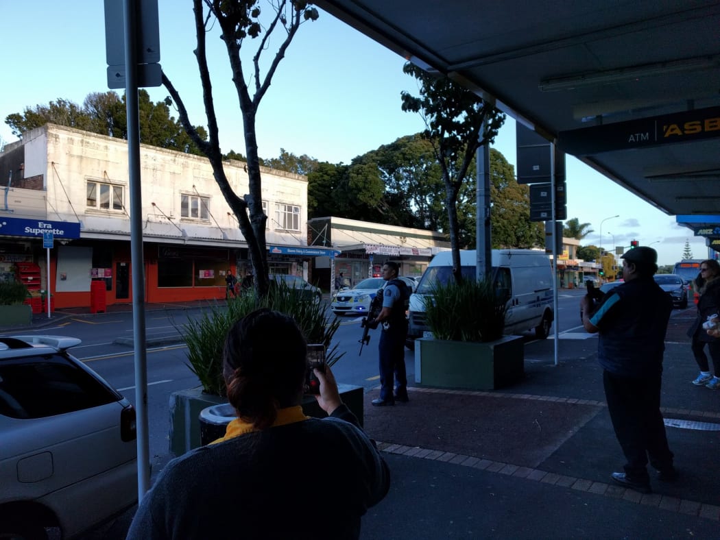 Cordons are in place on Auckland's Dominion Rd after a security van robbery in Mt Roskill, police say.