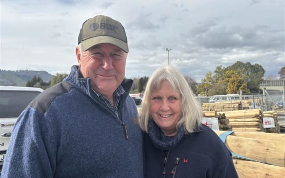 Trass Valley farmers Stewart and Jane Mitchell.