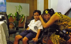 An audiologist with the NGO, SENESE, in Samoa