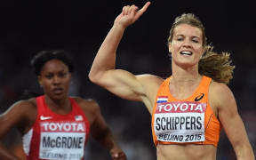 Dafne Schippers celebrates as she wins the 200m in Beijing, 2015.