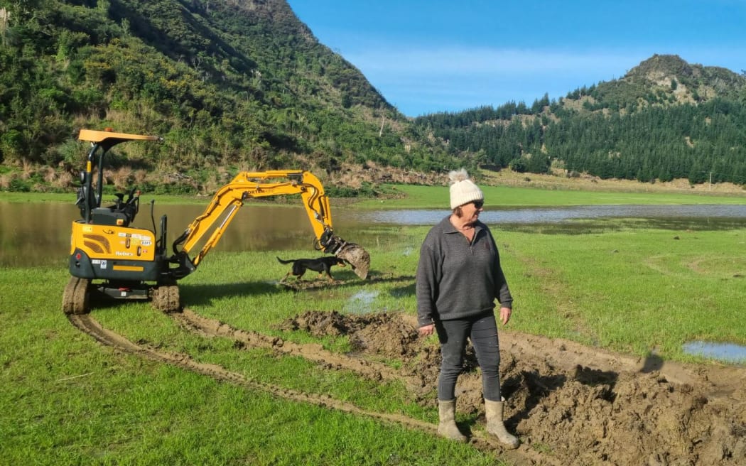Sutton Waugh was attempting to drain a small lake which had formed on a freshly sewn paddock she intended to graze cattle on.