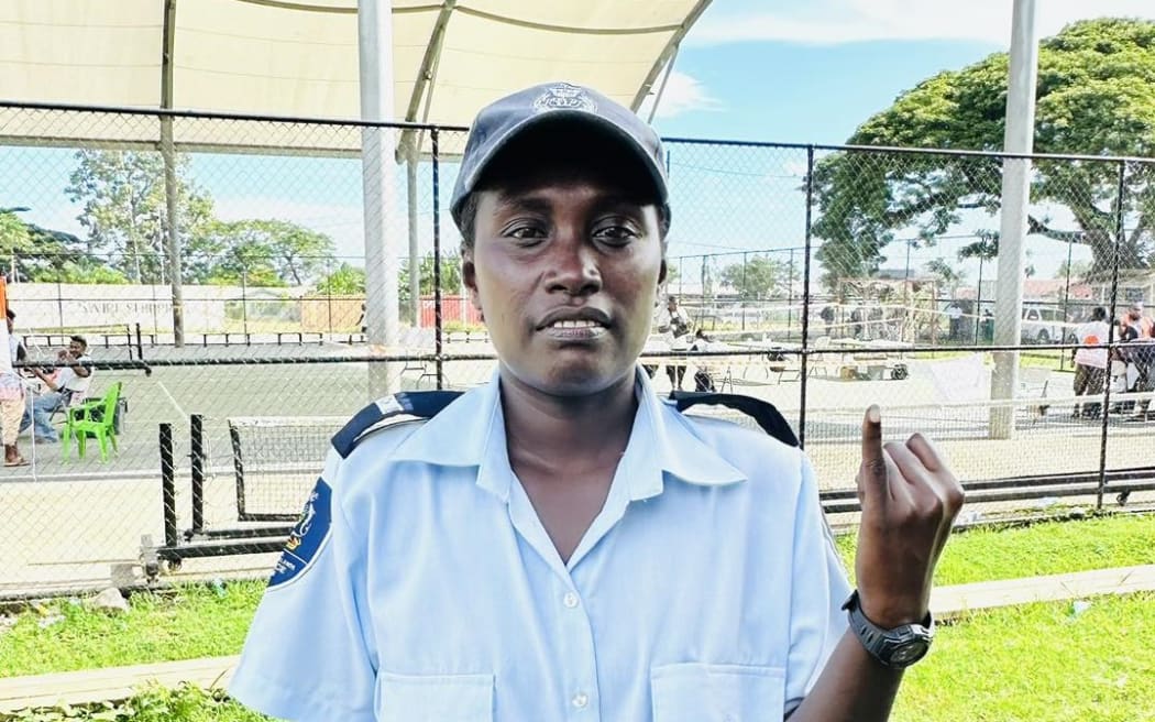 Officers of the Royal Solomon Islands Police Force RSIPF turn up this morning and cast their votes at the Honiara Multi Purpose Hall.
