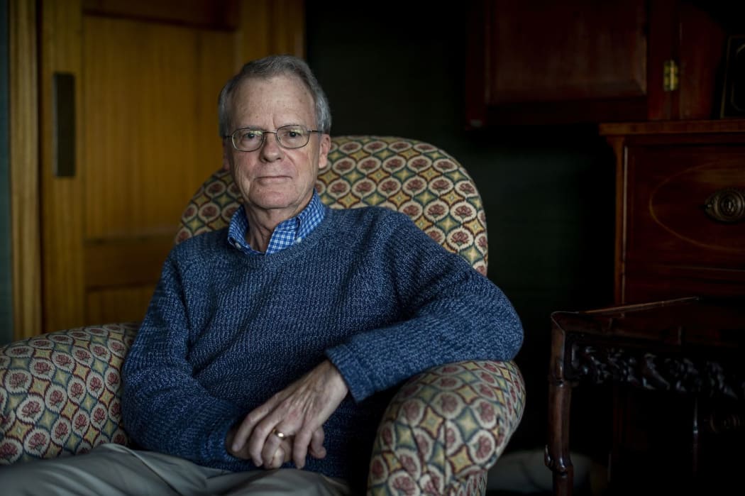Dr Daniel Gibbs