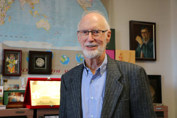Auckland University associate professor of politics and international relations, Stephen Hoadley.