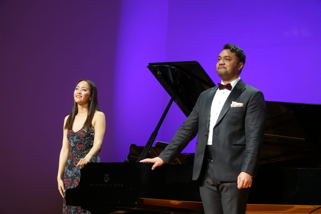 Somi Kim, Amitai Pati