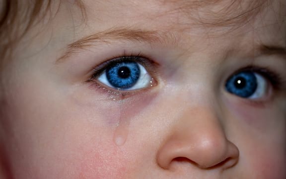 Children's tantrums can be challenging