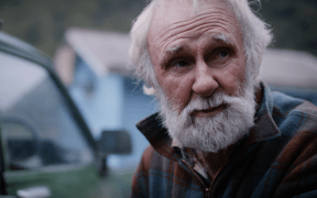 West Coast beekeeper Roy Arbon