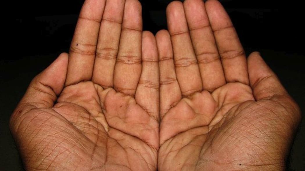 hands
