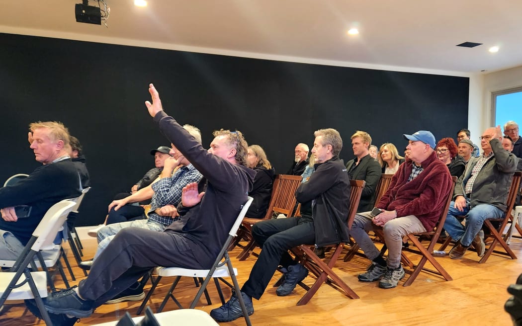 Bromley's fire-damaged wastewater treatment plant was discussed at a public meeting with residents in Christchurch on 5 April, 2024.