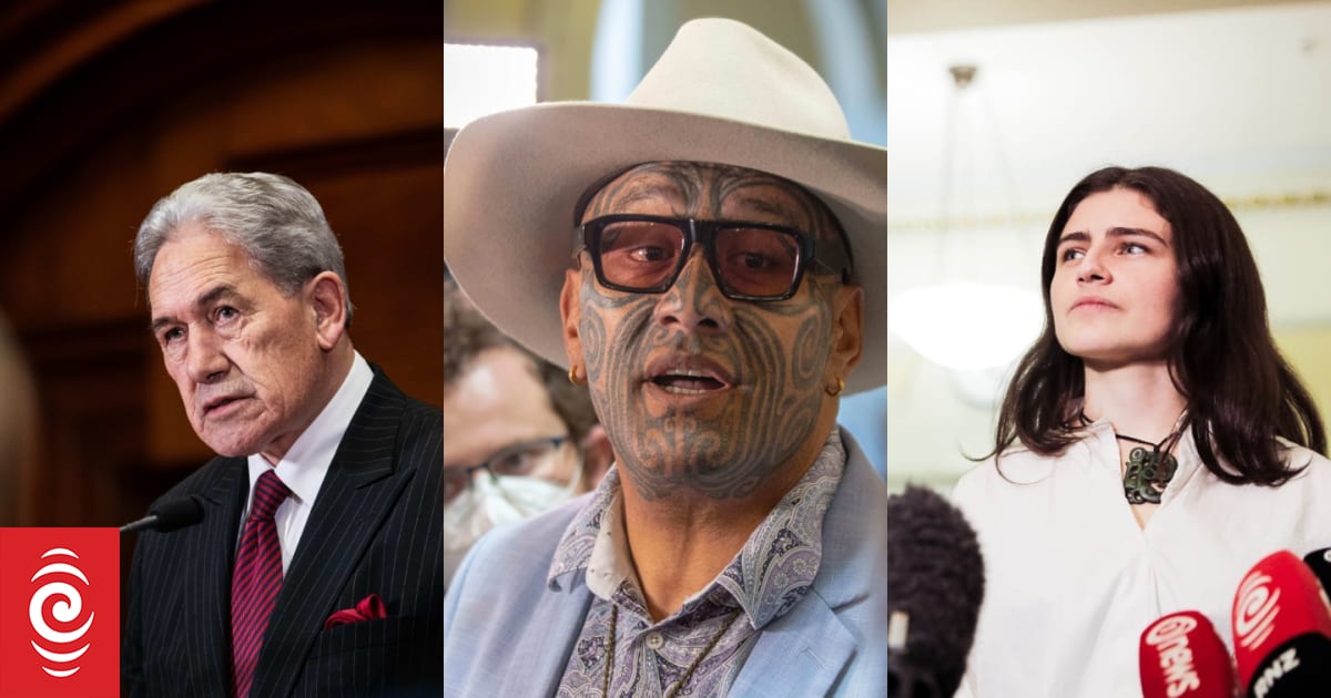 Would a stricter dress code bring political order?