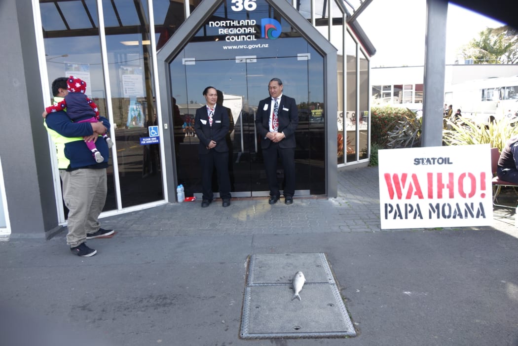 The dead fish left by protesters today outside the Northland Regional Council.