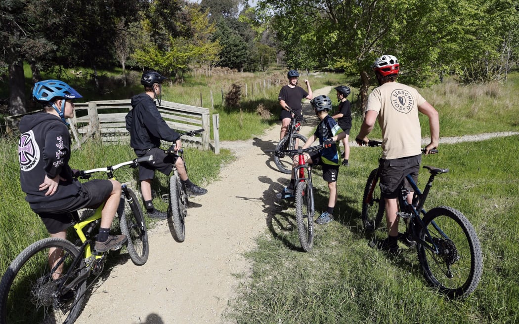 It's envisaged the new skills areas and mountain biking tracks would be developed in and around the existing Gentle Annie and Rotary Lookout Tracks.