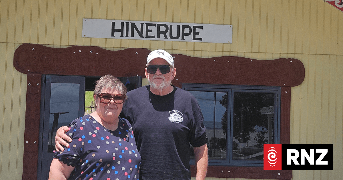 Te Araroa evacuees overwhelmed by 'aroha' extended to them at East Coast marae