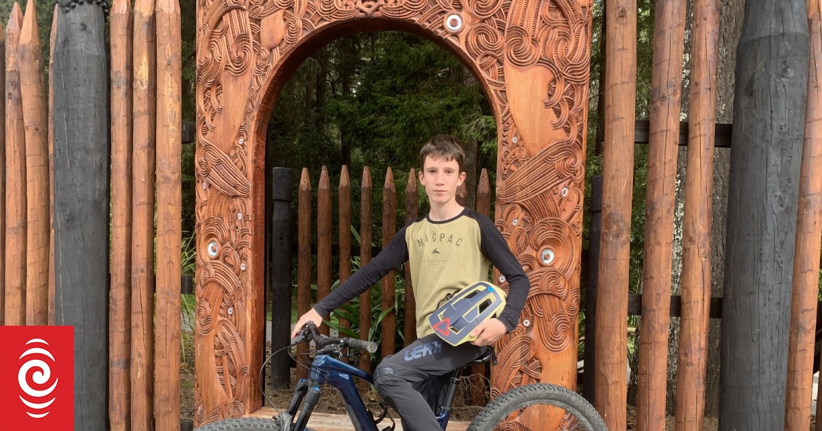 Rotorua teen turns AI against pest wallabies - Vimarsana News