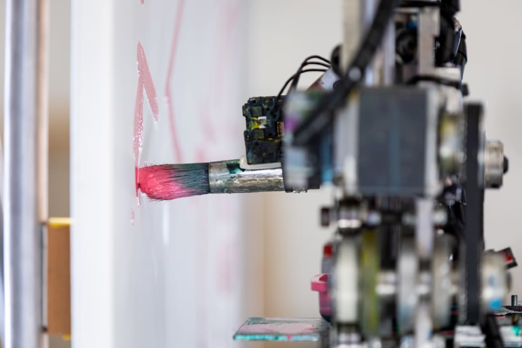 Simon Ingram's robot painting