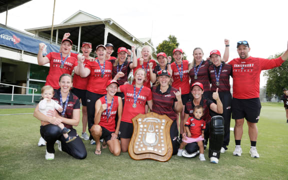 The victorious Magicians with the shield Hallyburton Johnstone Shield Final, Auckland HEARTS vs Canterbury Magicians, Eden Park Outer Oval, Auckland, Sunday 21st March 2021. Copyright