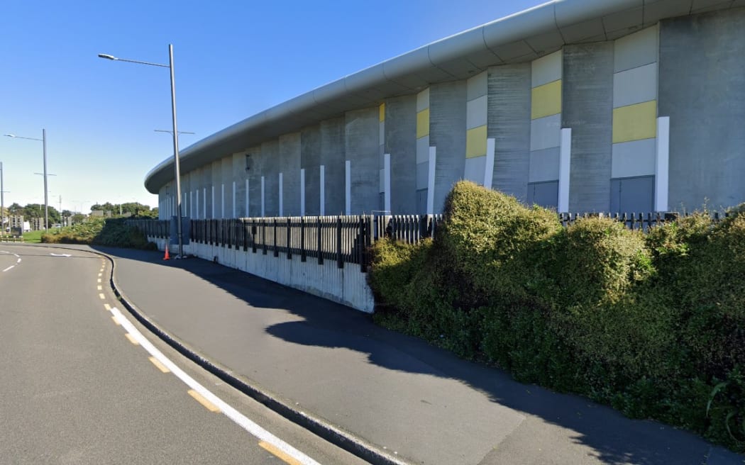 Ākau Tangi Sports Centre