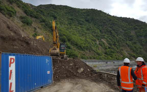 Authorities hope to reopen State Highway 1 between Kaikōura and Christchurch before Christmas.