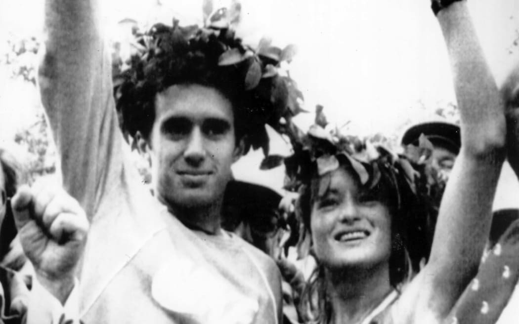 1981 New York marathon winners Alberto Salazar and Alison Roe.